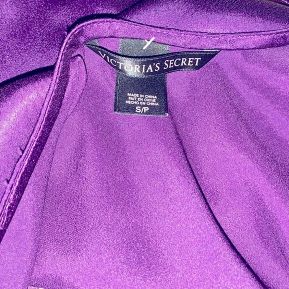 Like New Victoria Secret Xs/Small Robe and S Slip Lace Satin Purple - Picture 11 of 11